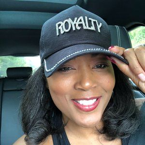 Meet your Posher, Latoria